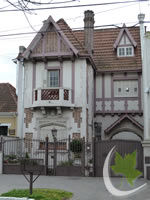Casa ubicada en calle Larroque en Banfield Oeste